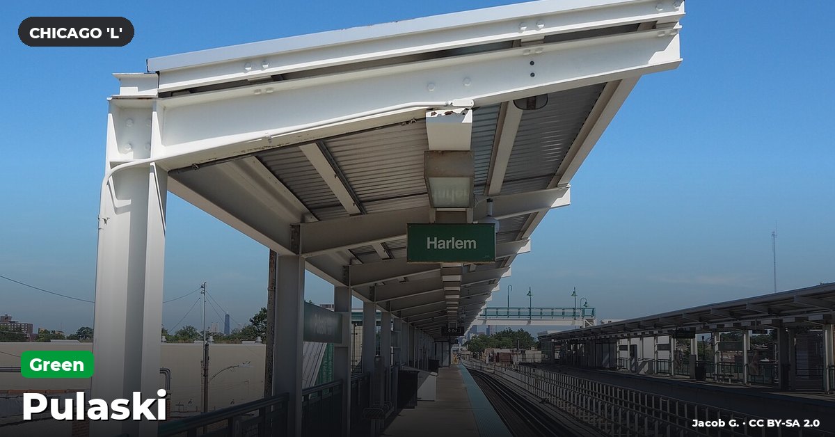 Pulaski station on the Green Line of the Chicago 'L' (CTA), Chicago